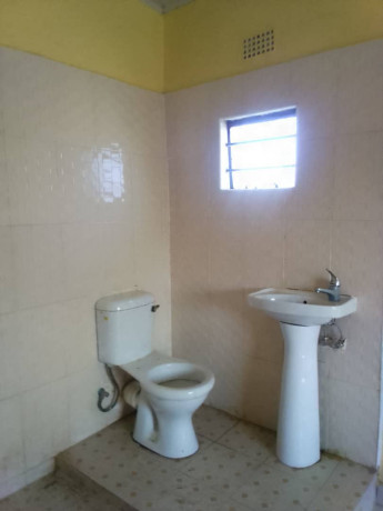 3-bedroomed-master-self-contained-home-in-makeni-with-wall-fence-and-borehole-big-6