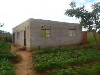 unfinished-house-in-chongwe