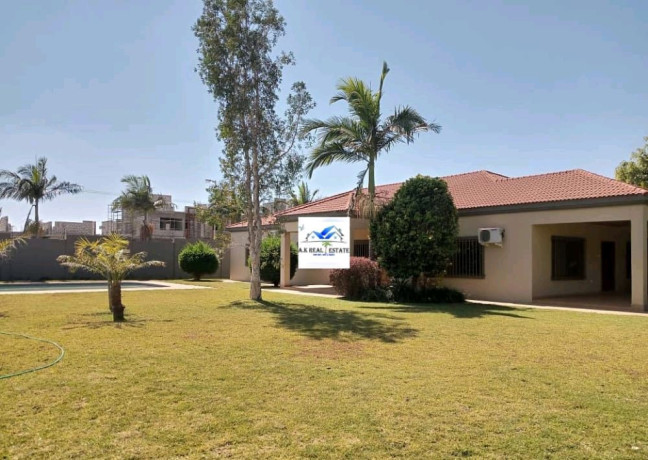 4-bedroom-stand-alone-house-for-rent-in-green-park-big-2