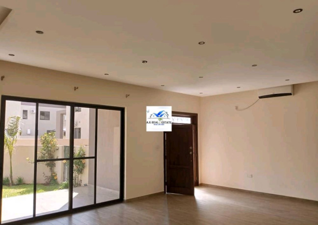 2-semi-detached-duplex-flats-for-rent-in-makeni-lilayi-big-8