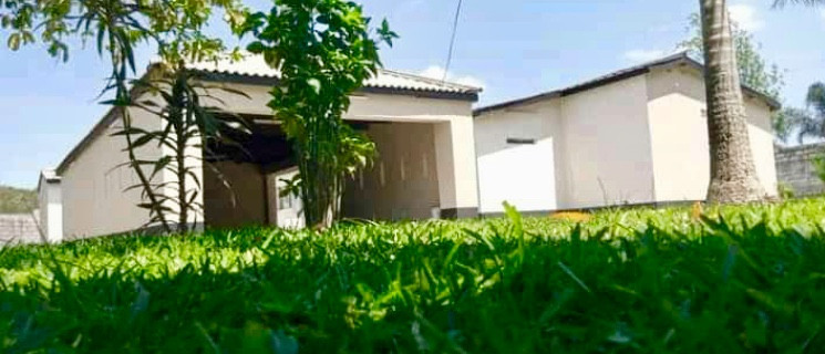 beautiful-standalone-house-in-kabulonga-big-3