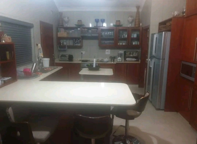 rhodes-park-property-for-sale-big-6