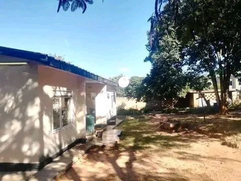 spacious-home-for-sale-in-woodlands-big-3