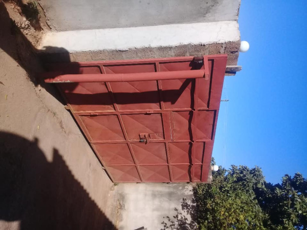 stand-alone-house-in-chilenje-big-5