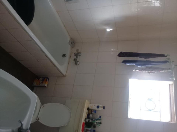 stand-alone-house-in-chilenje-big-4