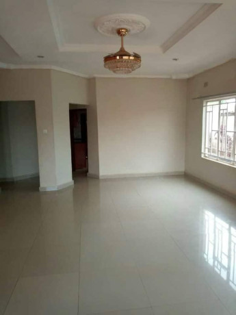 vacant-3-bedroom-flat-for-rent-in-lilayi-big-1