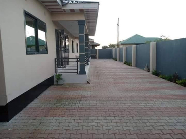 2-bedroom-house-in-chalala-big-6