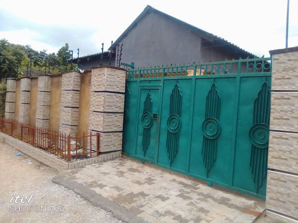 2-bedroom-house-for-rent-in-matero-big-3