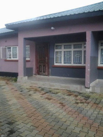 vacant-3-bedroom-newly-built-msc-with-modern-fittings-big-4