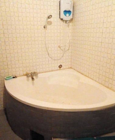 standalone-house-for-rent-in-meanwood-chambavalley-big-0