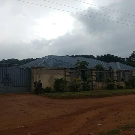 standalone-house-for-rent-in-meanwood-chambavalley-big-4