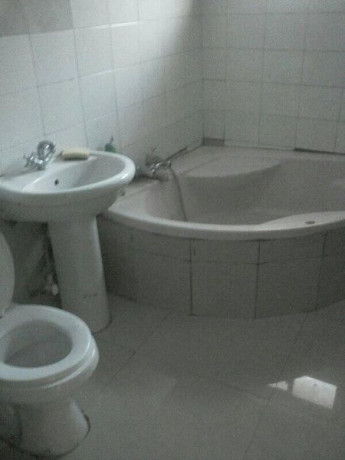 executive-2-bedroom-flat-in-kabulonga-extension-big-3