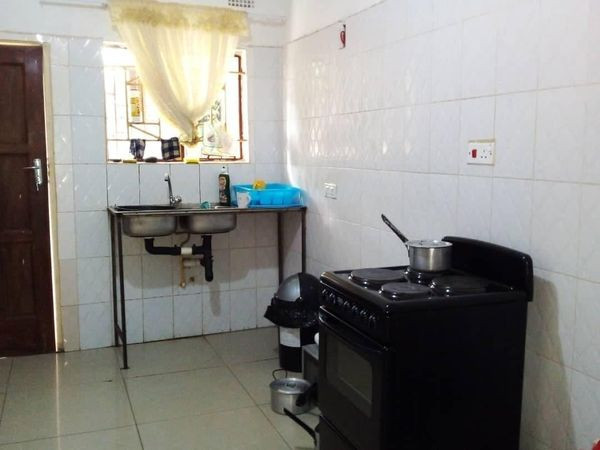 2-bedroom-flat-with-tiles-and-ceiling-big-1