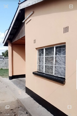 standard-three-bedroom-house-in-chimwemwe-kitwe-big-3