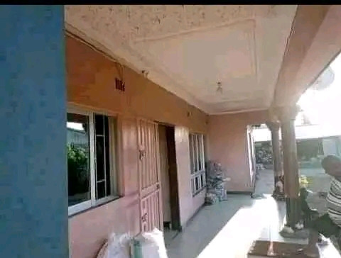 5-bedroom-house-in-lilayi-estates-big-6