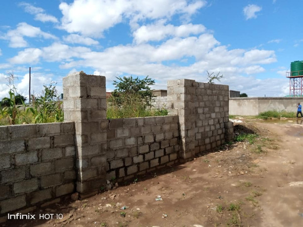 quick-sale-corner-plot-in-chalala-big-1