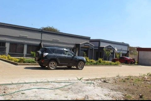 property-for-sale-in-makeni-linda-road-big-4