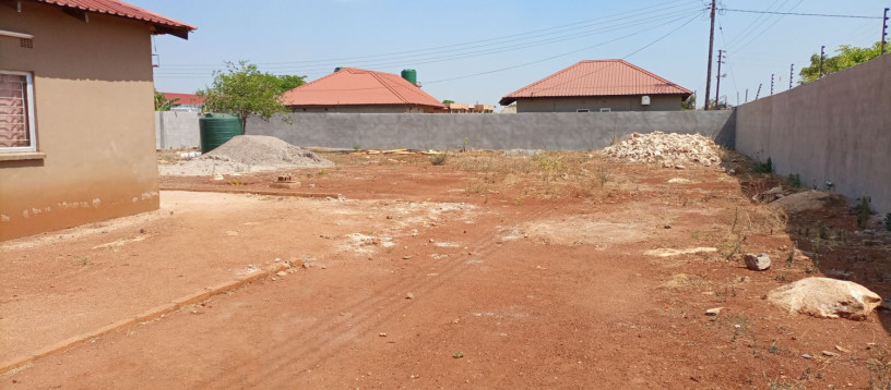 spacious-boarding-house-with-development-potential-big-5