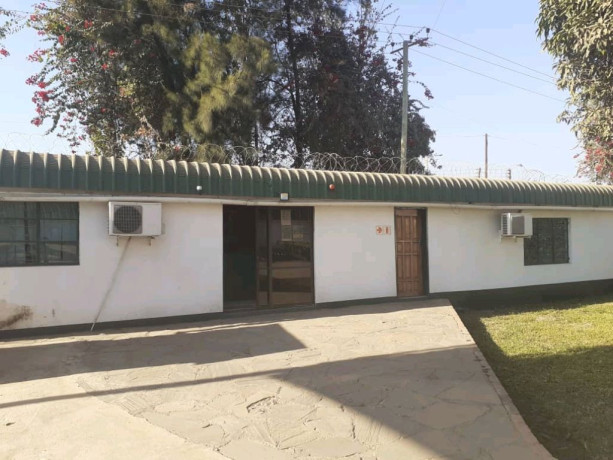 showroom-and-warehouse-for-sale-on-kafue-road-big-8