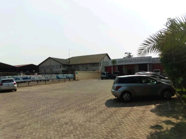 showroom-and-warehouse-for-sale-on-kafue-road-big-7
