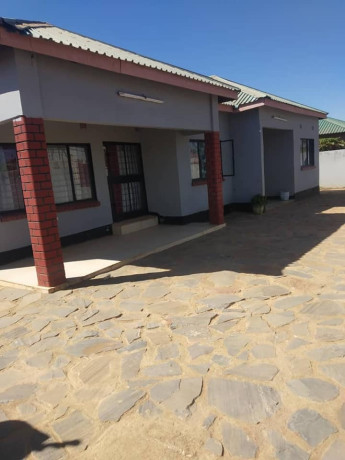 3-bedroom-house-in-chamba-valley-meanwood-phase-1-big-4