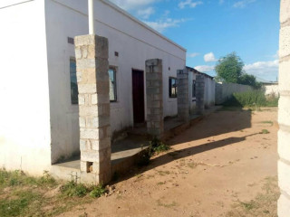 8-bedroom-house-in-zanimone-west-lusaka