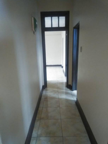 spacious-1-bedroom-for-rent-near-rhodespark-big-1