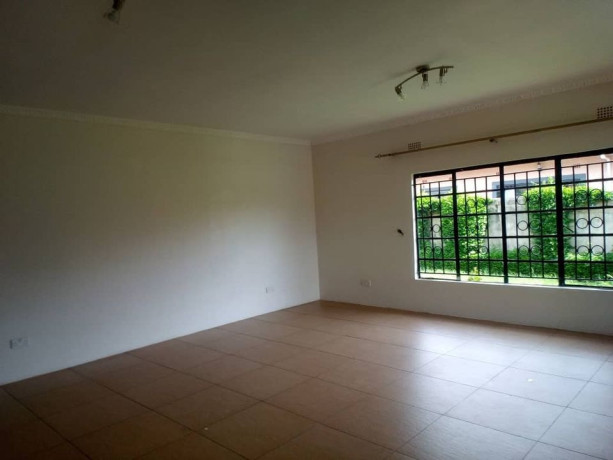 for-rent-3-bedroom-stand-alone-house-in-ibex-mean-wood-big-4