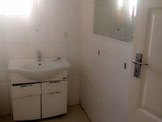 executive-3-bedroom-maisonette-flat-for-rent