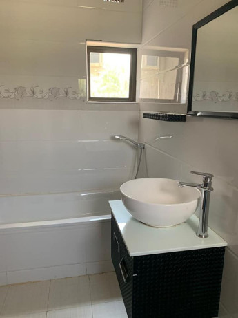 beautiful-3-bedroom-apartment-for-rent-big-6