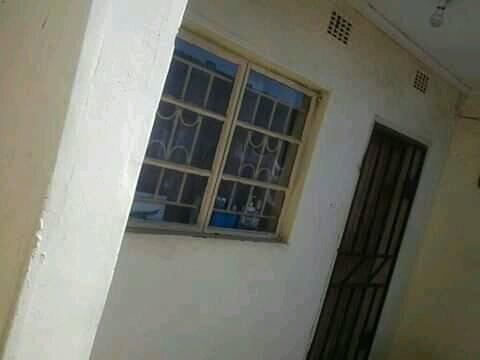 1-room-in-kalingalinga-big-3