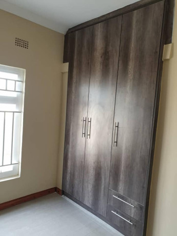 two-bedroom-flat-for-rent-big-2