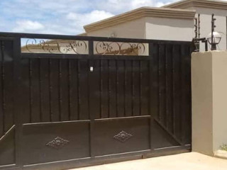 for-rent-3bed-flat-off-lilayi-road