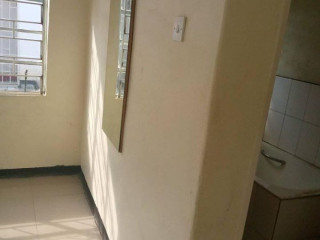 neat-2-bedroom-flat-for-rent-in-luanshya