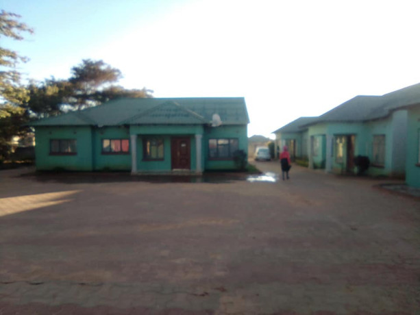 3-bedroom-flat-for-rent-in-chamba-valley-big-4