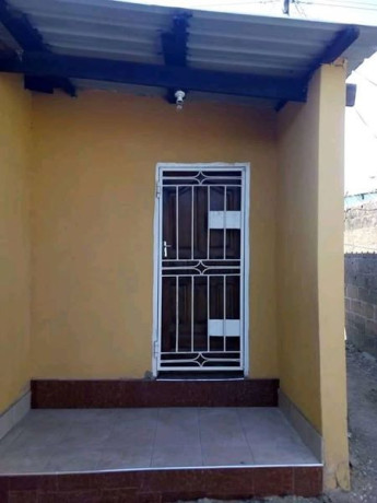 new-kabwata-1-bedroom-cottage-big-2