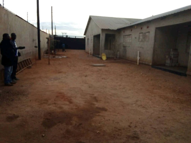 4-and-2-bedroomed-house-for-sale-in-makeni-east-big-0