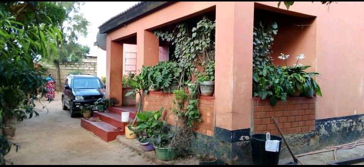 3-bedroom-house-for-sale-in-mtendere-east-big-2