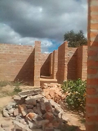 house-for-sale-in-njanse-area-choma-town-big-3