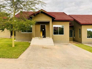 neaty-and-spacious-1-bedroomed-apartment-for-rent-in-ibex-hill