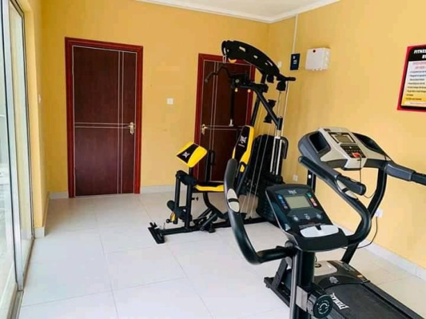 neaty-and-spacious-1-bedroomed-apartment-for-rent-in-ibex-hill-big-2