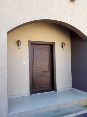 modern-3-bedroom-msc-flats-for-rent-big-4