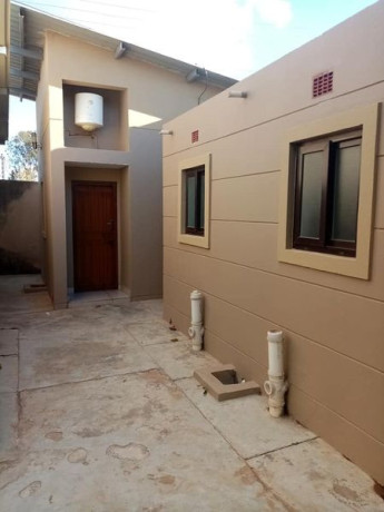 modern-1-bedroom-flat-for-rent-in-ibexhill-big-4