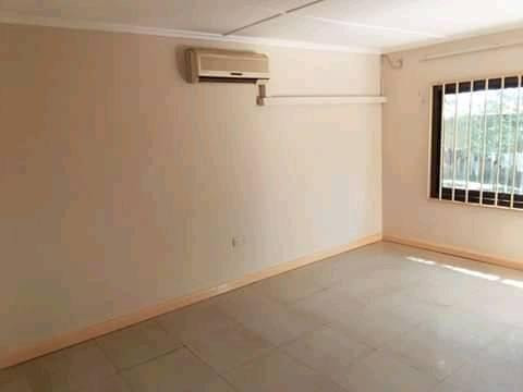 2-bedroom-flat-for-rent-in-north-mead-big-2