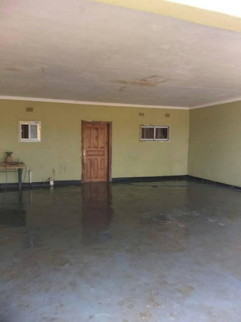 for-rent-5-bedroomed-house-in-chalala-big-7