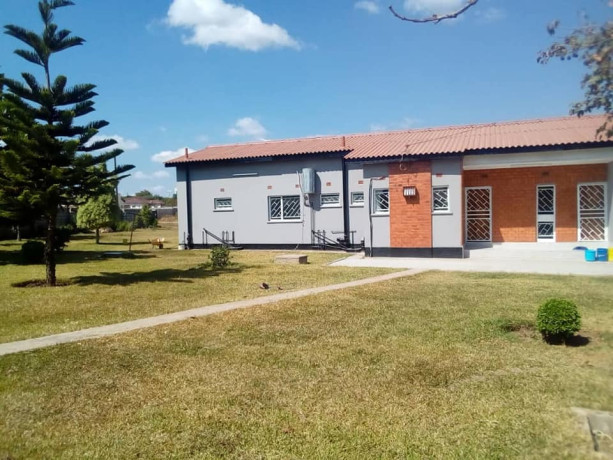 3-bedroom-stand-alone-house-in-ibex-hill-big-2