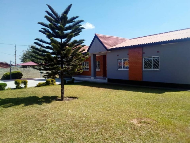 3-bedroom-stand-alone-house-in-ibex-hill-big-6