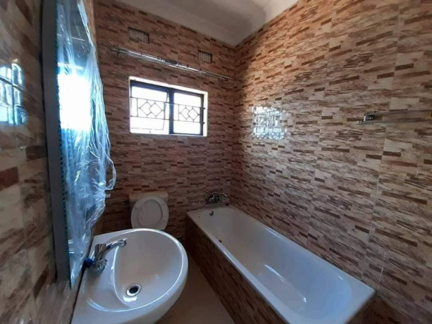 newly-built-flats-for-rent-in-chelston-obama-big-2