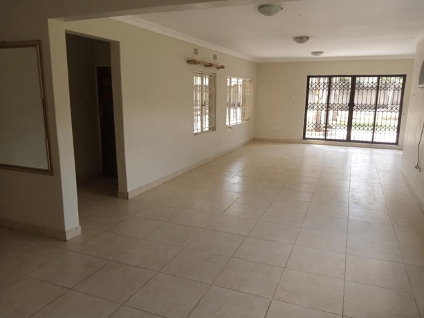 3-bedroom-standalone-house-for-rent-big-2