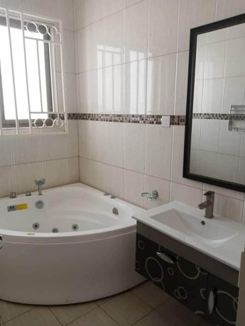 3-bedroom-flat-in-foxdale-chamba-valley-big-3